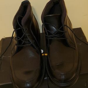 I sale a winter boots for men and gentlemen for any occasion.